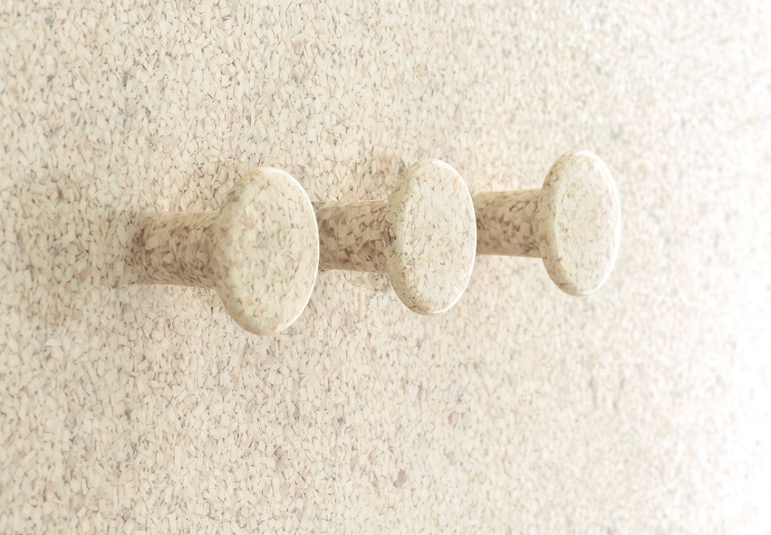 Möbelknopp i färgen Polar från Woodio